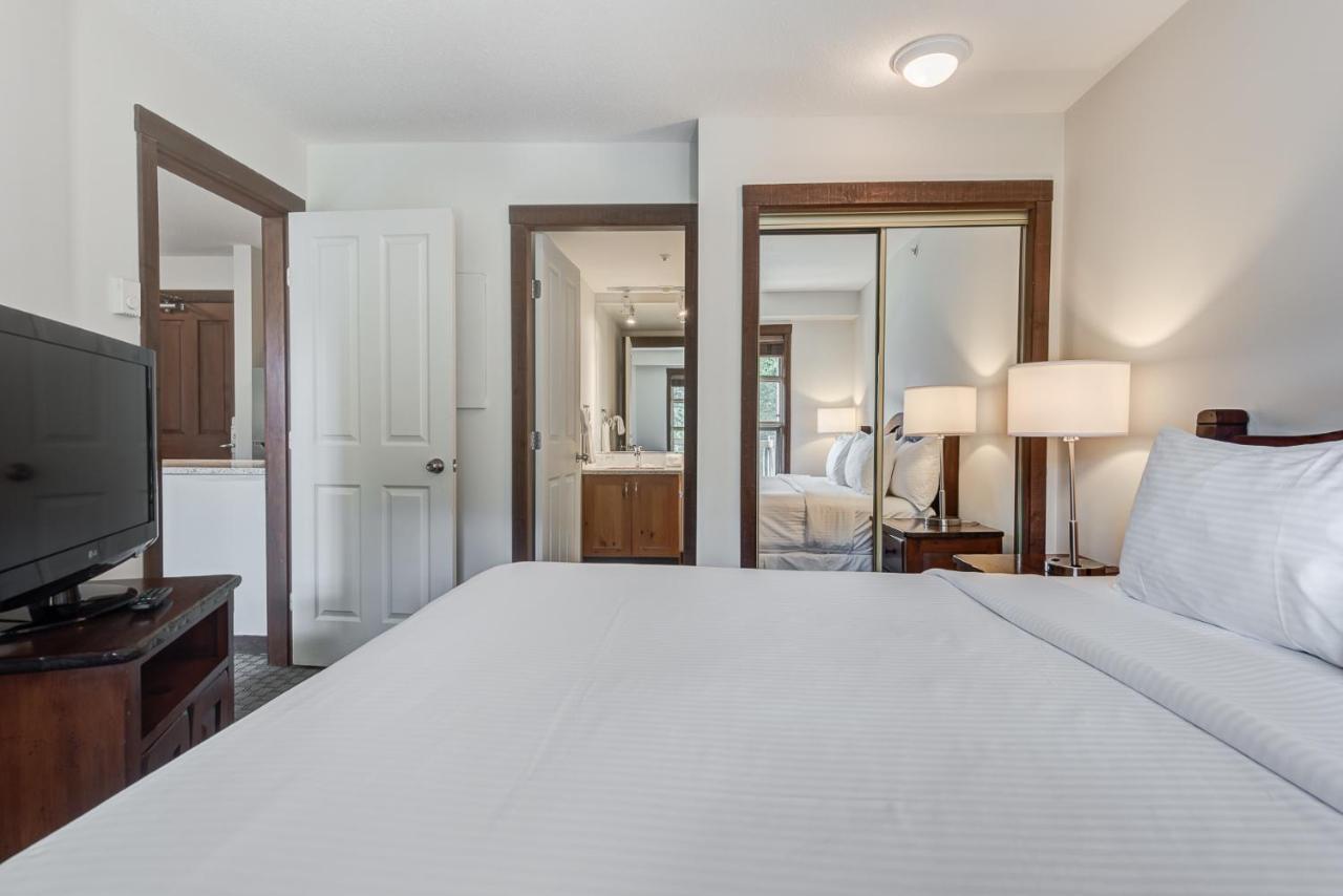 Blackcomb Springs By Clique Hotel 4*