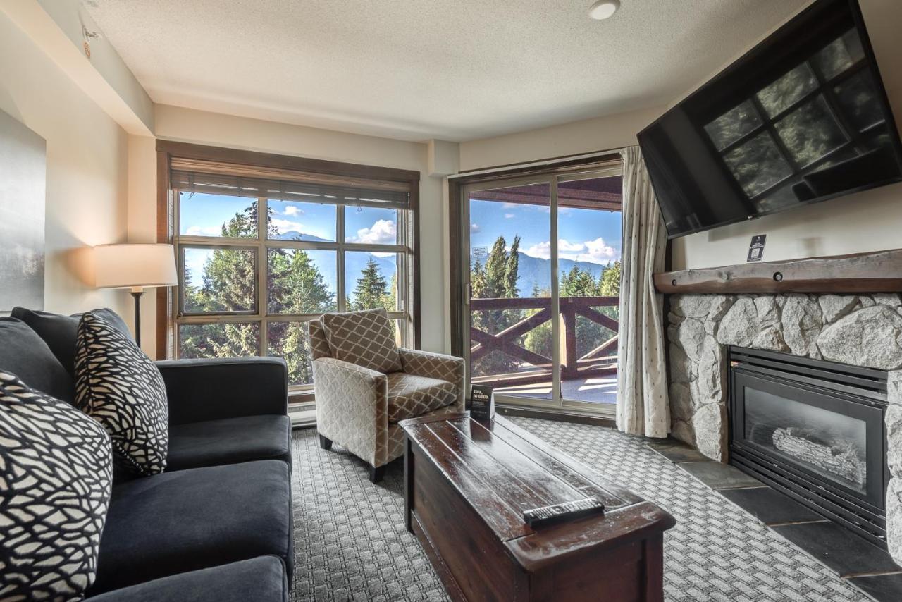 Blackcomb Springs By Clique 4*