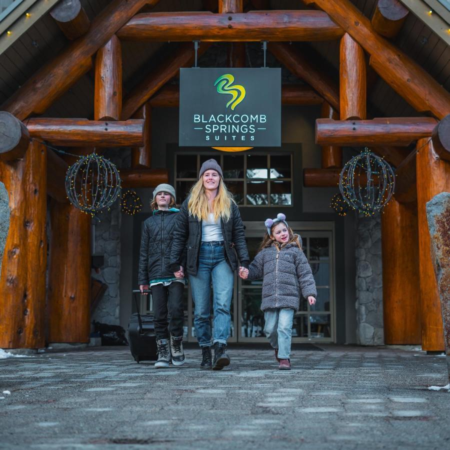 Blackcomb Springs By Clique Hotel