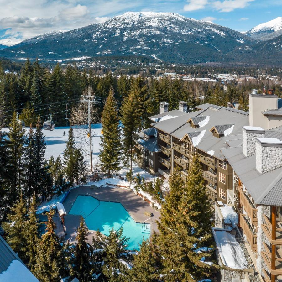 Hotel Blackcomb Springs By Clique 4*